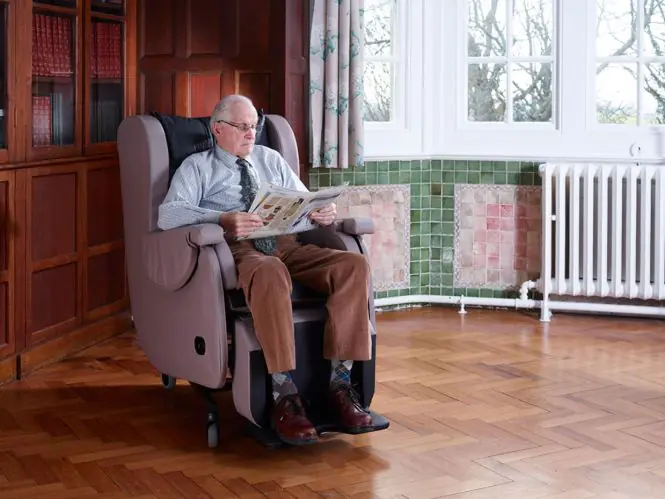 CareFlex HydroTilt-lifestyle-1